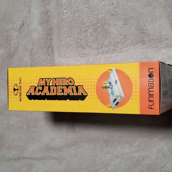 MY HERO ACADEMIA PLAYSET - Picture 3 of 5